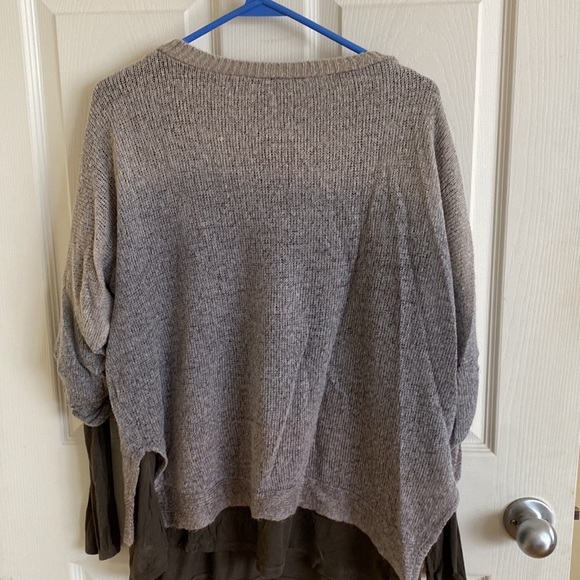Olive and charcoal tops - Picture 6 of 6